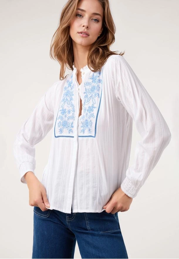 Camisas y Blusas